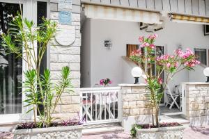 Vonkajšia záhrada v ubytovaní Apartment Herceg