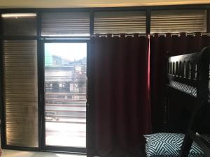 Kép RV3 TRANSIENT HOUSE szállásáról Angelesben a galériában