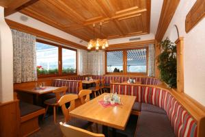 Posezení v ubytování Hotel-Café Perner