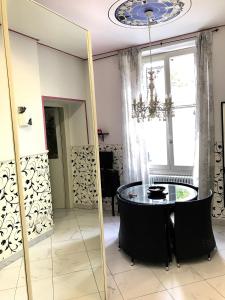 Ванная комната в Sarpi Apartment