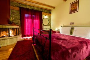Postel nebo postele na pokoji v ubytování Village Inn