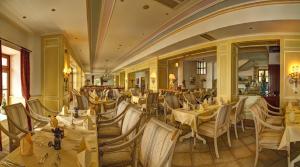 Εστιατόριο ή άλλο μέρος για φαγητό στο Hotel Miramar