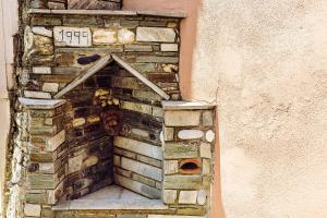 a birdificialificialificialificialificialificialificialificialificialificialificialificialificialificial at Golden Sun in Agios Ioannis Pelio