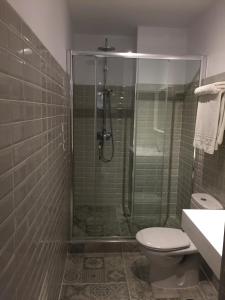 A bathroom at Mares - Bellamar