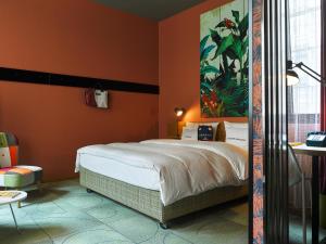 Cama ou camas em um quarto em 25hours Hotel The Trip