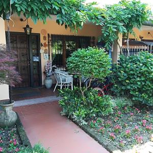 Galería fotográfica de B&B L'Isola di Casa en Brembate