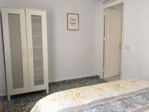 Posteľ alebo postele v izbe v ubytovaní Fuengirola Central & Beach