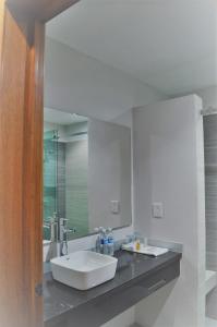 Koupelna v ubytování AMD Hotel