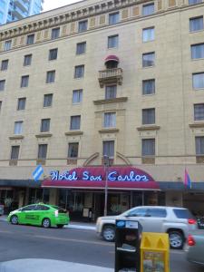Budova, kde se hotel nachází
