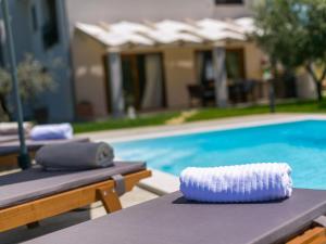 Afbeelding uit fotogalerij van Pool Premium Apartment in Vrsar