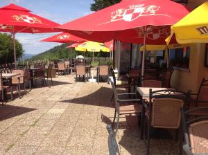 Un restaurante o sitio para comer en Relais Vosges Alsace
