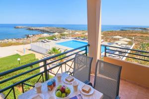 Gallery image of Nanakis Beach Luxury Apartments in Stavros