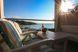 Fotografie z fotogalerie ubytování Paralia Luxury Suites v destinaci Agios Stefanos