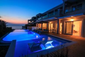Fotografie z fotogalerie ubytování Paralia Luxury Suites v destinaci Agios Stefanos