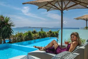 Fotografie z fotogalerie ubytování Paralia Luxury Suites v destinaci Agios Stefanos