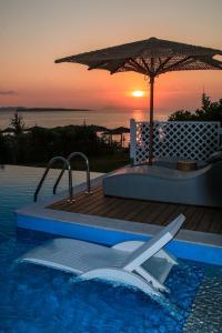 Fotografie z fotogalerie ubytování Paralia Luxury Suites v destinaci Agios Stefanos