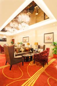 Posezení v ubytování Ritan Hotel Downtown Beijing