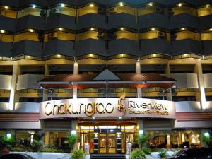 Certifikát, hodnocení, plakát nebo jiný dokument vystavený v ubytování Chakungrao Riverview Hotel