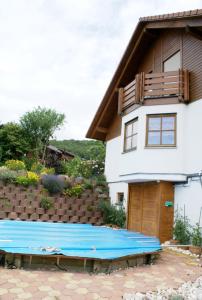 Piscina en o cerca de Vreni's Gästezimmer