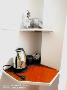 Coffee at tea making facilities sa Home Living Unit