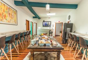 Restavracija oz. druge možnosti za prehrano v nastanitvi The Bridge Hostel Florianópolis
