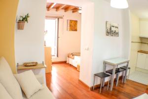 Gallery image of Calle Santa Marina 6 in Seville