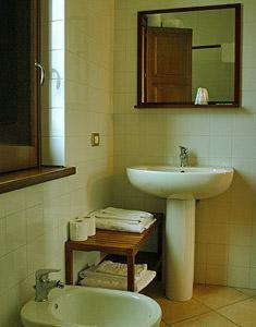 A bathroom at Agriturismo Mammarella