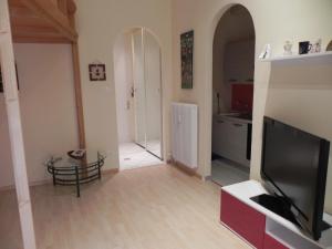 Dapur atau dapur kecil di Casa Vacanze Monachy +6 gambar