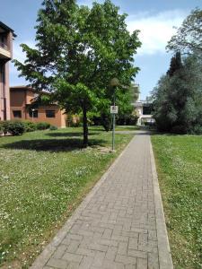 สวนหย่อมนอก Appartamento Parco degli Angeli centro parking free train station zone