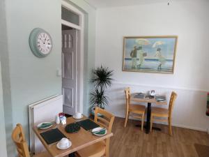 Gallery image of By The Sea Bed and Breakfast in Eastbourne