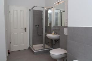 Et badeværelse på Pandoras home + 19 billeder