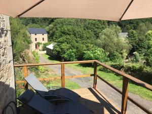 Balkón nebo terasa v ubytování Moulin du pont neuf Maison des Meuniers + 9 fotografií