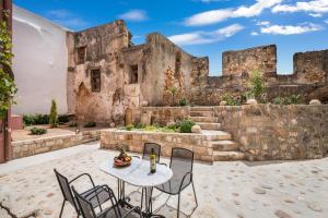 Fotografie z fotogalerie ubytování Evlimeni Suites ve městě Chania