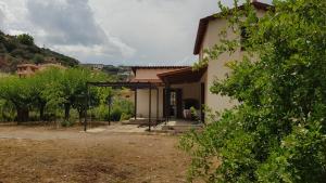 Fotografie z fotogalerie ubytování Ample Modern Country Home v destinaci Néa Epídhavros