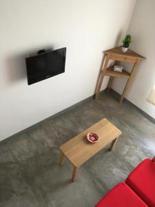 Μια τηλεόραση ή/και κέντρο ψυχαγωγίας στο Studio 22