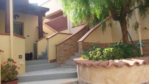 The building in which the holiday home is located