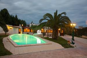 Πισίνα στο ή κοντά στο B&B Barletta Acasamia con Parcheggio Privato
