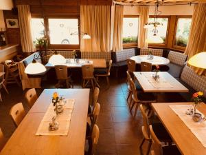 Posedenie v ubytovaní Pension Aschlandhof