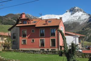 Gallery image of Hotel Los Ángeles in Arenas de Cabrales