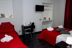 Gallery image of B&B Napoli Binario 1 in Naples