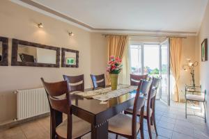 Afbeelding uit fotogalerij van Zante View (4bedroom luxury home) Free Pickup in Zakynthos