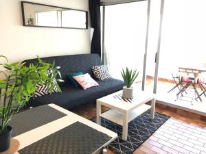 Svetainės erdvė apgyvendinimo įstaigoje Exceptionnel ! Appartement vue imprenable sur mer.