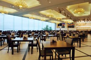 Restoran atau tempat makan lain di Toya Sun Palace Resort & Spa