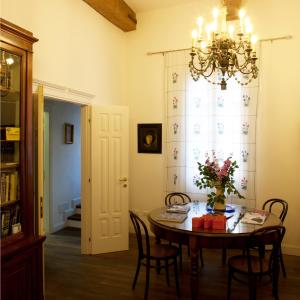 Фотография из галереи M Club De Luxe B&B в Равенне