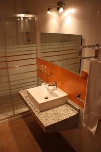 Koupelna v ubytování Hostal La Ribera del Júcar