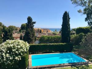 Bazén v ubytování Casa Piscina nebo v jeho okolí