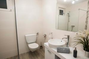 Bagno di Lake View Apartments