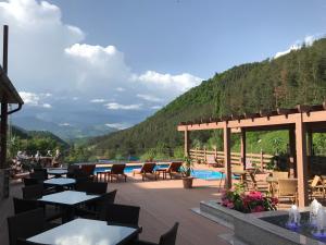 Galería fotográfica de Best Western Plus Paradise Hotel Dilijan en Dilijan