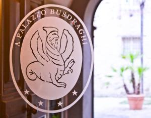 Certifikát, hodnocení, plakát nebo jiný dokument vystavený v ubytování A Palazzo Busdraghi Residenza D'Epoca