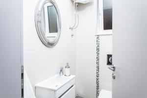 Kúpeľňa v ubytovaní Guest House Simoni